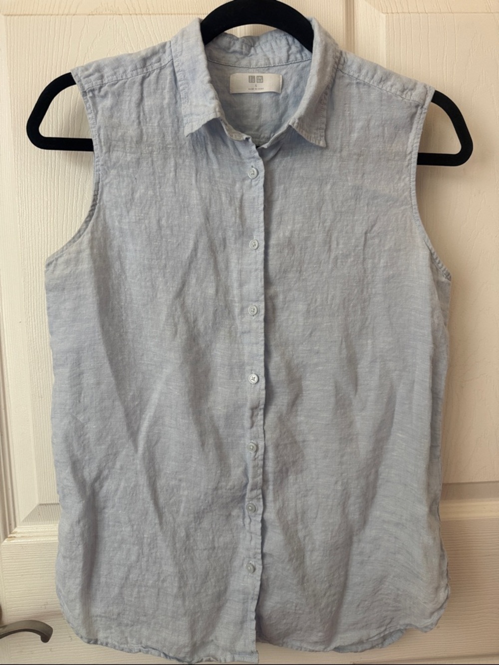 Uniqlo Pale Blue Sleeveless Button-Down 100 % Linen Shirt Size Small W